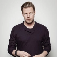 Ferry Corsten & Lovlee - Our Moon